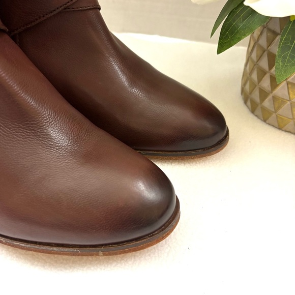 Johnston & Murphy Brown Leather Crafted Zip Block Wood Heel Ankle Bootie Size 10 - Picture 2 of 14